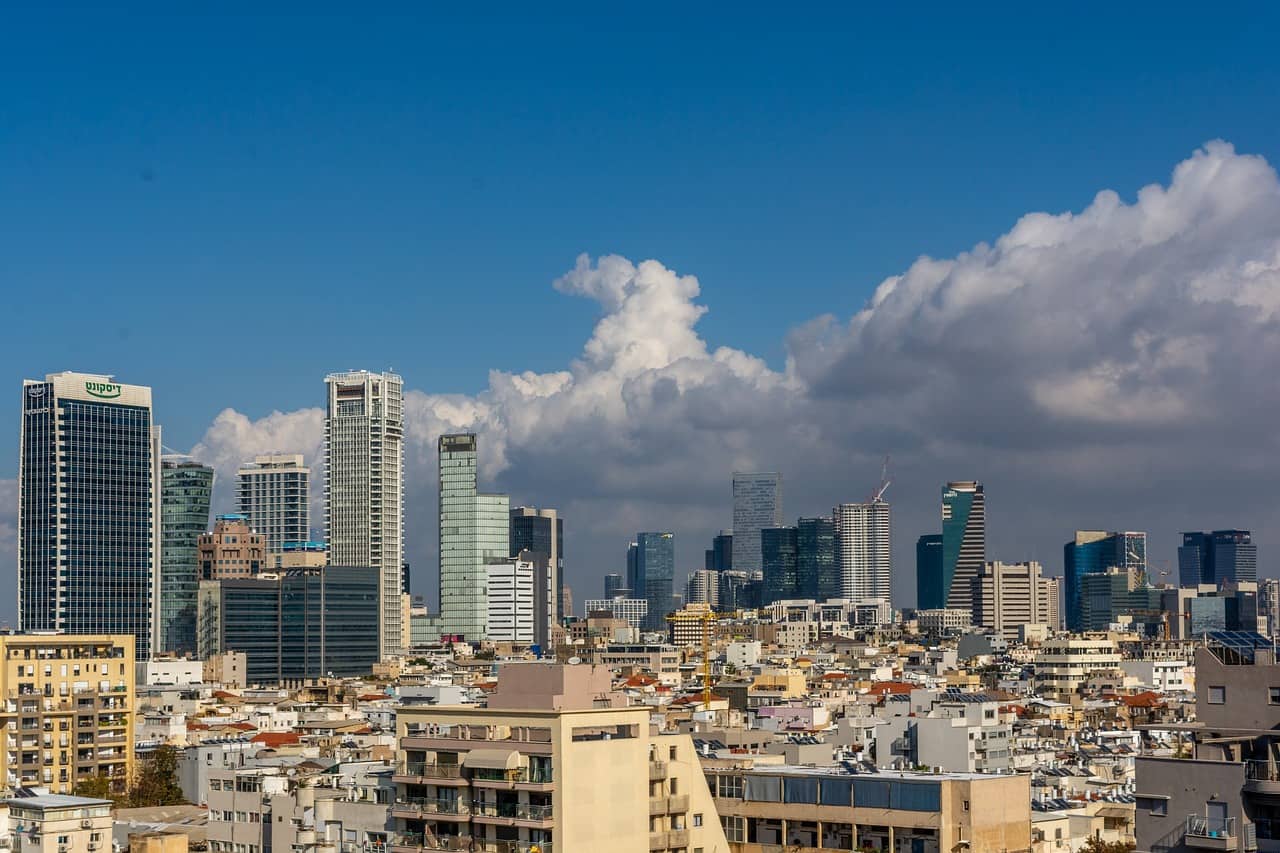 העיר תל אביב 